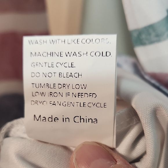 Gray and Pink Criss-Cross Long Sleeve Top Blouse size Large - Picture 4 of 5